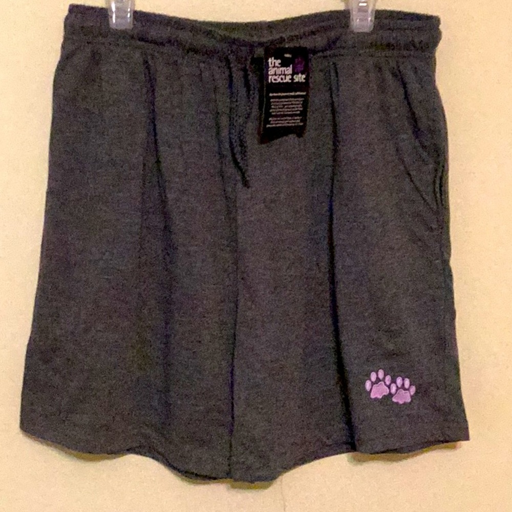 Shorts NWT